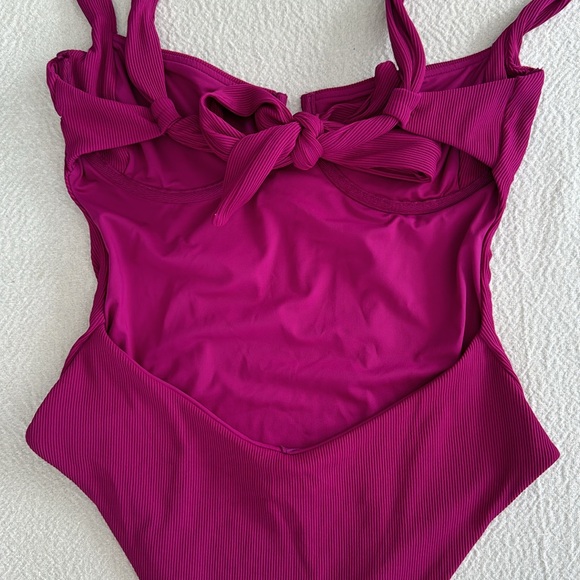 L*Space Ribbed Kendal One Piece, Size Large, $207 - Picture 11 of 12